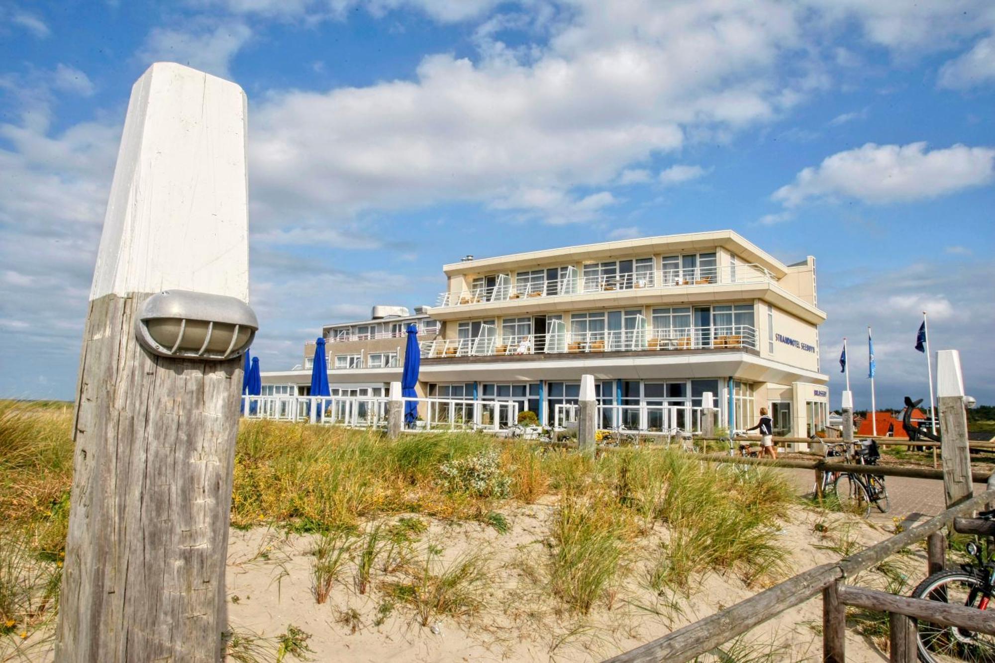 Westcord Strandhotel Seeduyn Vlieland Exterior photo