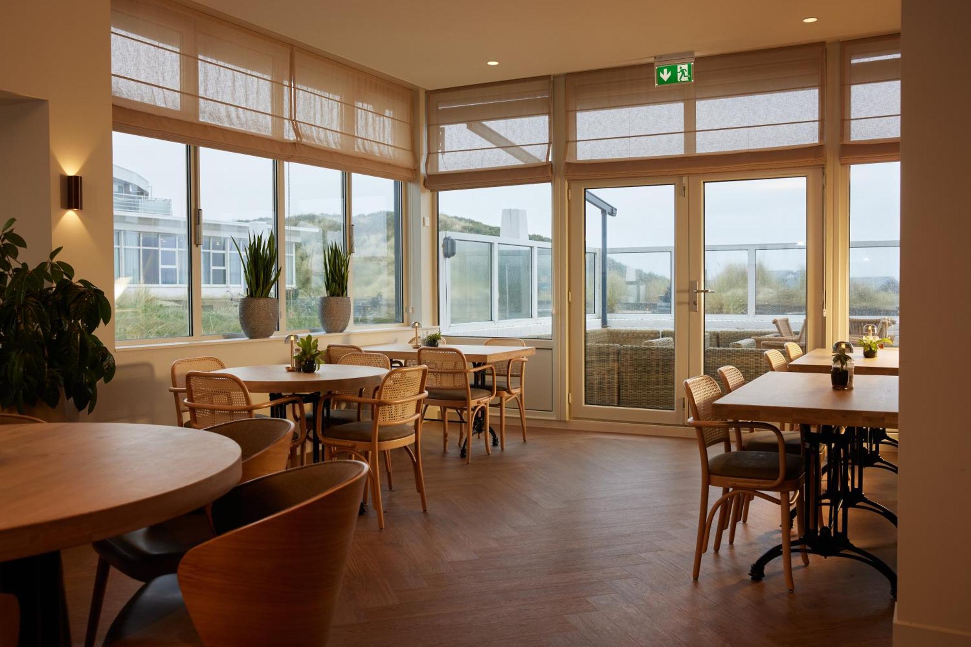 Westcord Strandhotel Seeduyn Vlieland Exterior photo