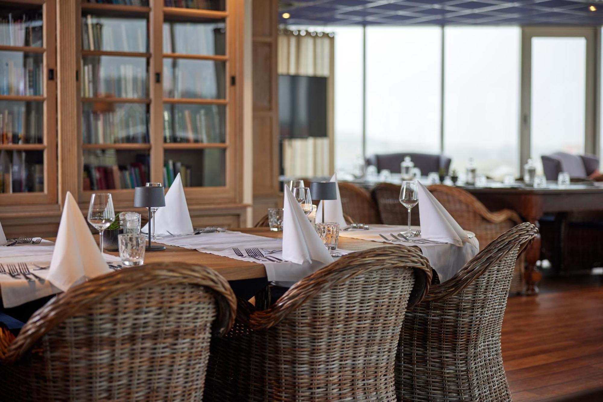 Westcord Strandhotel Seeduyn Vlieland Exterior photo